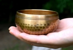 Hand Beaten Singing Bowl – Multiple Sizes