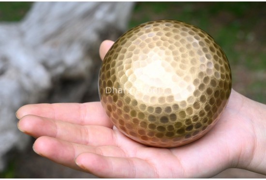 Hand Beaten Singing Bowl – Multiple Sizes