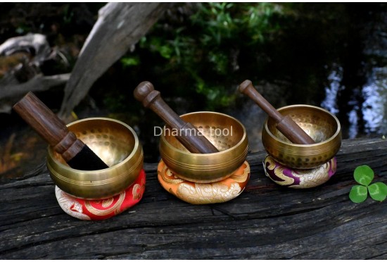 Hand Beaten Singing Bowl – Multiple Sizes