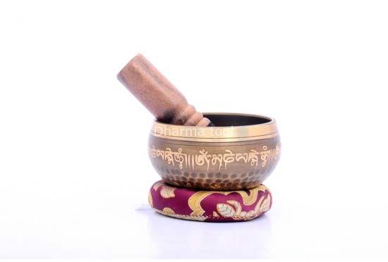 Hand Beaten Tibetan Mantra Singing Bowl – Eyes of Buddha Center – Multiple Sizes