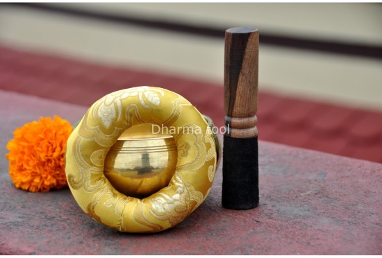 Hand-Casted Shining Finish Singing Bowl – Multiple Sizes