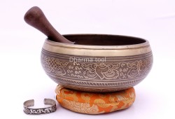 8-Inch Diameter Hindu Om Etched Hand-Casted Singing Bowl