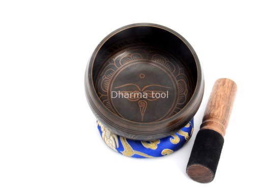 4-Inch Diameter Bronze Tibetan Singing Bowl – With Mantra, Buddha Eyes & Dorje (2 Finish Options)