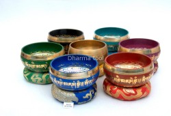 Hand-Casted Mantra Painted Palm Size Singing Bowl – MultiColor(option)