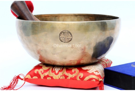 Custom Full Moon Singing Bowl – Gold Finish (DIM) – Hand-Hammered in Nepal