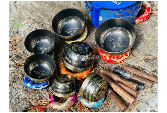 7 Chakra Healing Singing Bowl Set of 7 – Black Painted