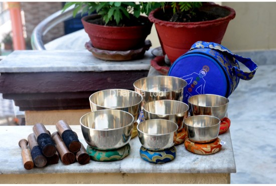 Singing Bowl Set of 7 – Chakra Healing Singing Bowl Set