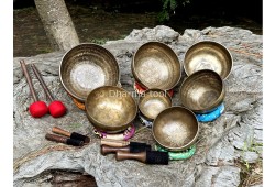Professionally Tuned Tibetan Singing Bowl Set – 7 Chakra (Mantra Etched Edition)