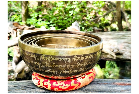 Professionally Tuned Tibetan Singing Bowl Set – 7 Chakra (Mantra Etched Edition)