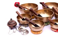 Professionally Tuned Tibetan Singing Bowl Set – 7 Chakra Bowls