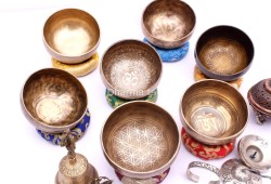 Handmade Tuned Singing Bowl Set – 7 Chakra Healing