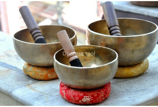 Singing Bowl Set of 3 – Set of Tuned Singing Bowls