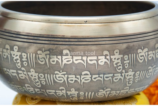 6 Inches Diameter Pure Bronze Ashtamangala Embossed Singing Bowl – Mantra Etched
