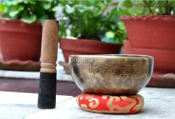 5-Inch Diameter Handmade Full Moon Singing Bowl – Crafted in Nepal on Full Moon Night