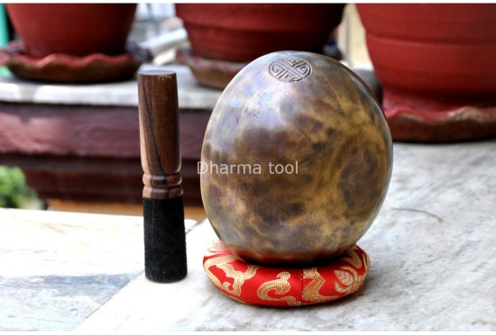5-Inch Diameter Handmade Full Moon Singing Bowl – Crafted in Nepal on Full Moon Night