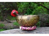 9-Inch Diameter Full Moon Singing Bowl – Handmade in Nepal