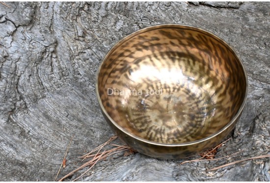 10-Inch Diameter Full Moon Singing Bowl – Hand-Hammered Tibetan Sound Healing Bowl from Nepal