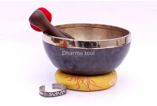 Handmade Tibetan Singing Bowl – Black & Gold Finish – Selectable Note
