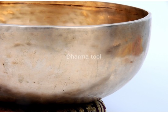 10-Inch Diameter Tibetan Singing Bowl – Traditional Seven-Metal Sound Bowl