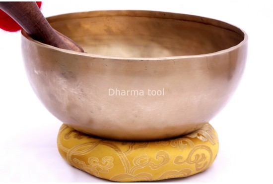 9-Inch Diameter Tibetan Singing Bowl – Deep Resonant Meditation Bowl