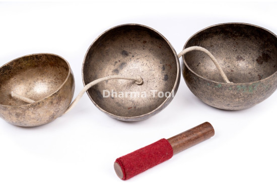 Hanging Singing Bowl Chime / Wind Bell - 3 Bowl Chakra Set