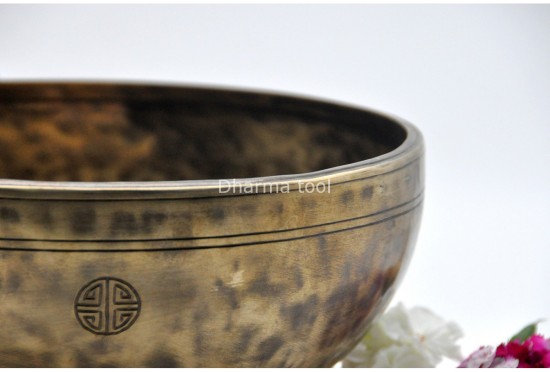 11 Inches Diameter Jhumka Full Moon Singing Bowl – Thick-Walled for Deep Healing Vibration