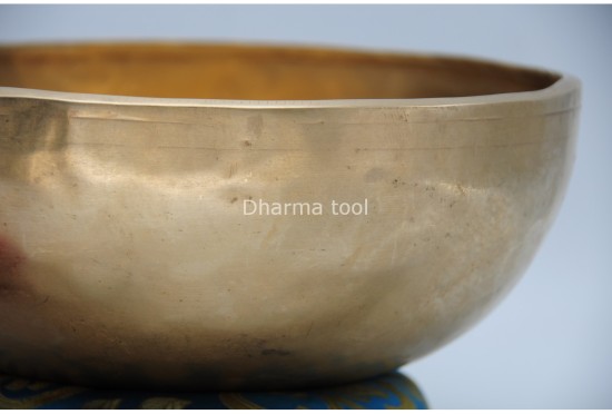 11-Inch Jhumka Resonance Bowl – Thick-Wall Deep Healing Singing Bowl