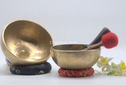 7-Inch Diameter Lingam Singing Bowl – Centering Meditation & Inner-Focus Bowl