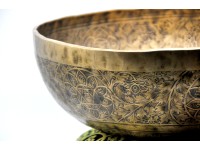 Chakra Yogi Engraved Large Tibetan Singing Bowl – 7 Chakras & Vajra