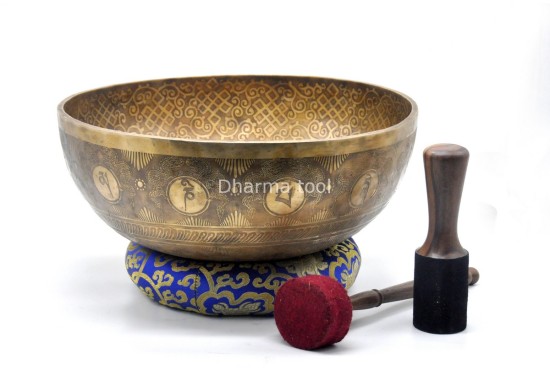 Shree Yantra Carved Singing Bowl – Extra Large Handmade Singing bowl