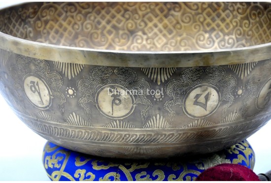 Shree Yantra Carved Singing Bowl – Extra Large Handmade Singing bowl