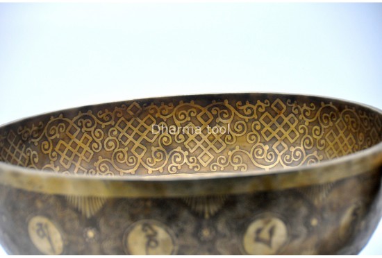 Shree Yantra Carved Singing Bowl – Extra Large Handmade Singing bowl