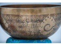 Buddha Eyes Tibetan Singing Bowl with Tibetan Mantra & Mantra Chakra Mandala