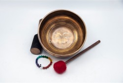 Buddha Eyes Tibetan Singing Bowl with Tibetan Mantra & Mantra Chakra Mandala