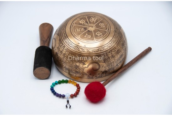Buddha Eyes Tibetan Singing Bowl with Tibetan Mantra & Mantra Chakra Mandala
