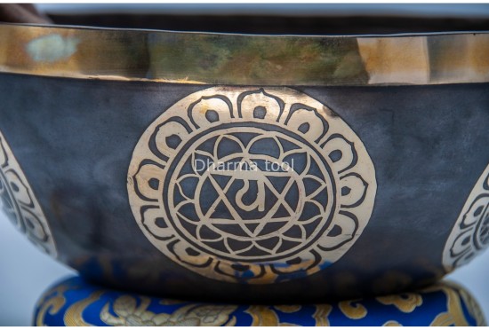 Chakra Symbol Etched Tibetan Singing Bowl – 7 Chakra Symbols Around – Note-Selected Chakra Center