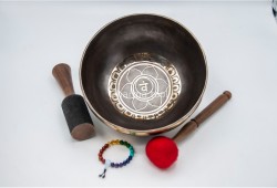 Chakra Symbol Etched Tibetan Singing Bowl – 7 Chakra Symbols Around – Note-Selected Chakra Center
