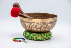 Tibetan Mantra Focus Singing Bowl with Double Dorje & Buddha Eyes