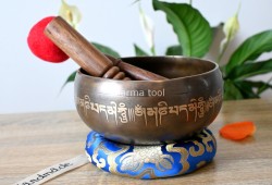 6.5-Inch Diameter Copper Finish Tibetan OM Singing Bowl – Koprebati Type with One-Line Mantra