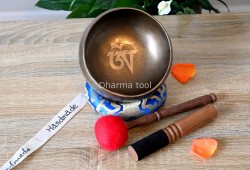 6.5-Inch Diameter Copper Finish Tibetan OM Singing Bowl – Koprebati Type with One-Line Mantra