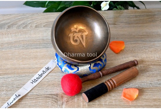 6.5-Inch Diameter Copper Finish Tibetan OM Singing Bowl – Koprebati Type with One-Line Mantra