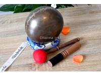 6.5-Inch Diameter Copper Finish Tibetan OM Singing Bowl – Koprebati Type with One-Line Mantra