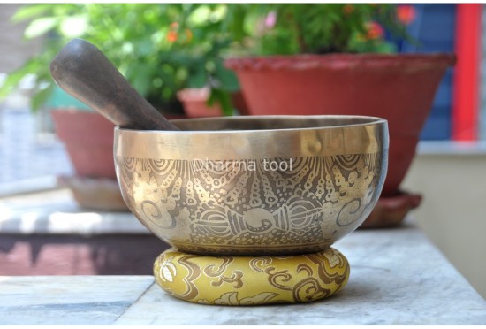 Hindu OM On Lotus & Chakra Symbols Singing Bowl – Multiple Size Options