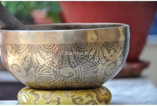 Hindu OM On Lotus & Chakra Symbols Singing Bowl – Multiple Size Options