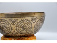 Akshobhya Buddha Tibetan Singing Bowl – Hand-Etched by Master Thanka Artists