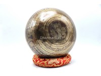 Green Tara Tibetan Singing Bowl with Tibetan Mantra & Sacred Conch Design