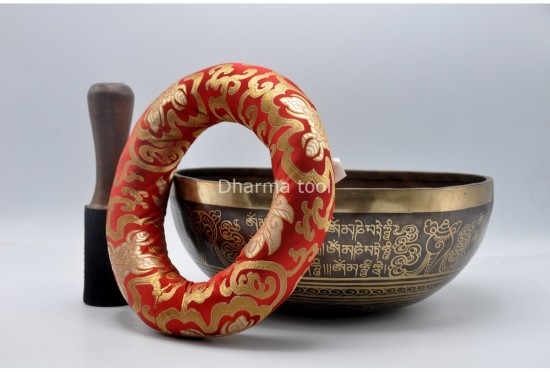Green Tara Tibetan Singing Bowl with Tibetan Mantra & Sacred Conch Design