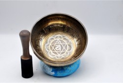 Chakra Symbol Tibetan Singing Bowl with Tibetan Mantra & Sacred Conch Design