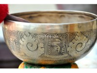 Tibetan Mantra Etched Singing Bowl – Conch Symbol Engraved (Multiple Sizes Available)