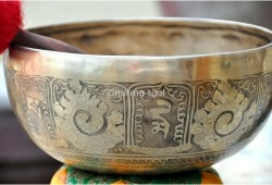 Tibetan Mantra Etched Singing Bowl – Conch Symbol Engraved (Multiple Sizes Available)